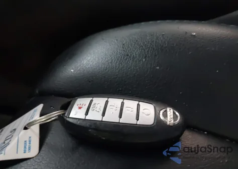 2016 Nissan Pathfinder S/Sv/Sl/Platinum из США, поврежденный, VIN 5N1AR2MM7GC621176